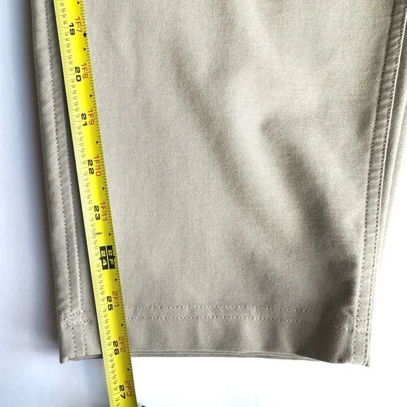 Lululemon Light Utilitech Beige Cargo Pants Women’s Pocket High Rise Sz 25